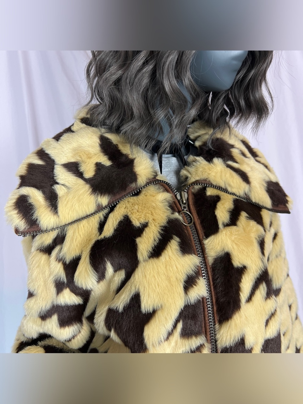 Rare Vintage 90s Brown & Cream Houndstooth Faux Fur & Suede Coat - Picture 5 of 9